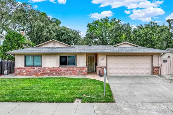 707 Linwood Street, Vacaville, CA 95688