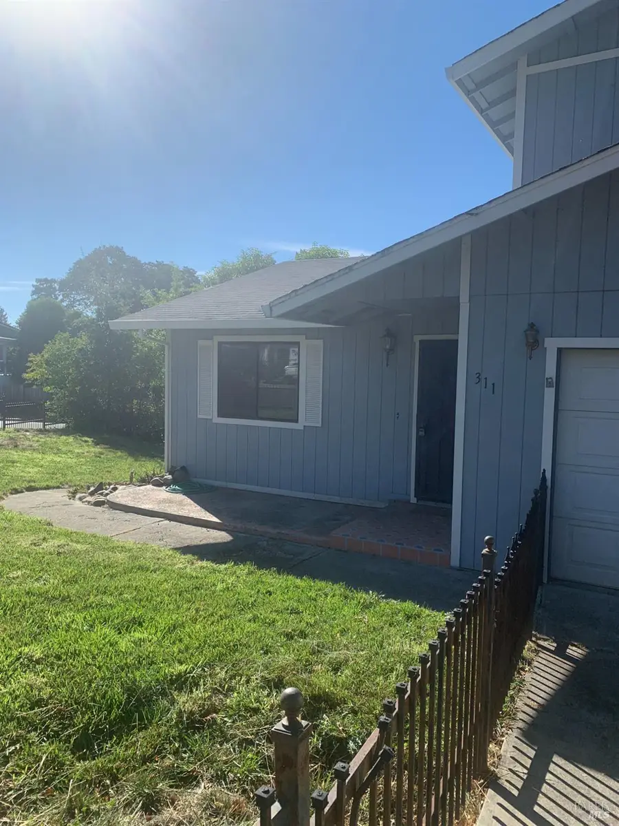 311 Hillcrest Drive, Lakeport, CA 95453 - #3