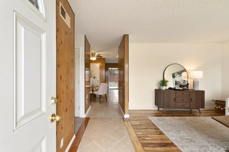 166 Delta Circle, Vallejo, CA 94589 - #3