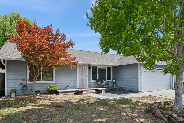 7187 Circle Drive, Rohnert Park, CA 94928