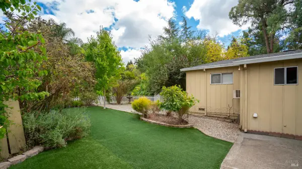 498 Duncan Street, Santa Rosa, CA 95401