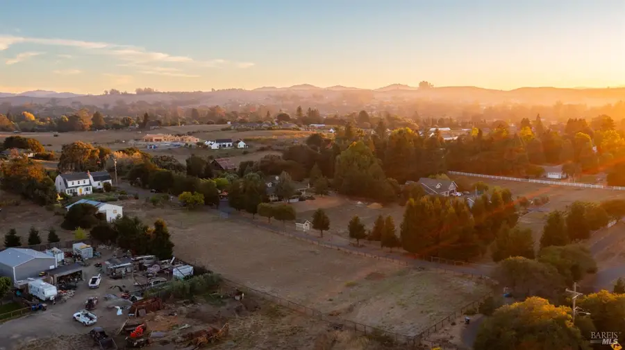 111 Haverfield Lane, Petaluma, CA 94952 - #3