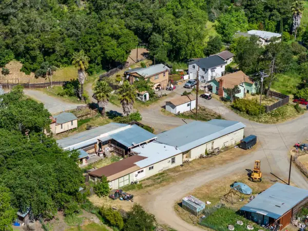 31211 NE Highway 128 Highway, Cloverdale, CA 95425