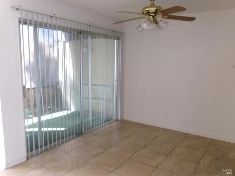 355 Parkview Terrace #A-1, Vallejo, CA 94589 - #3