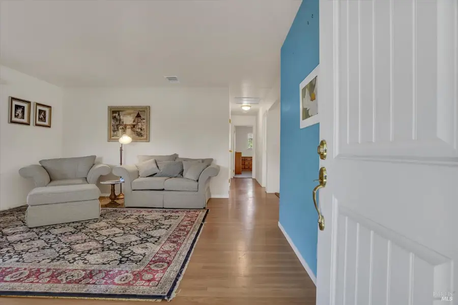 298 Markham Avenue, Vacaville, CA 95688 - #3