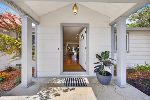 55 La Costa Court, Novato, CA 94947