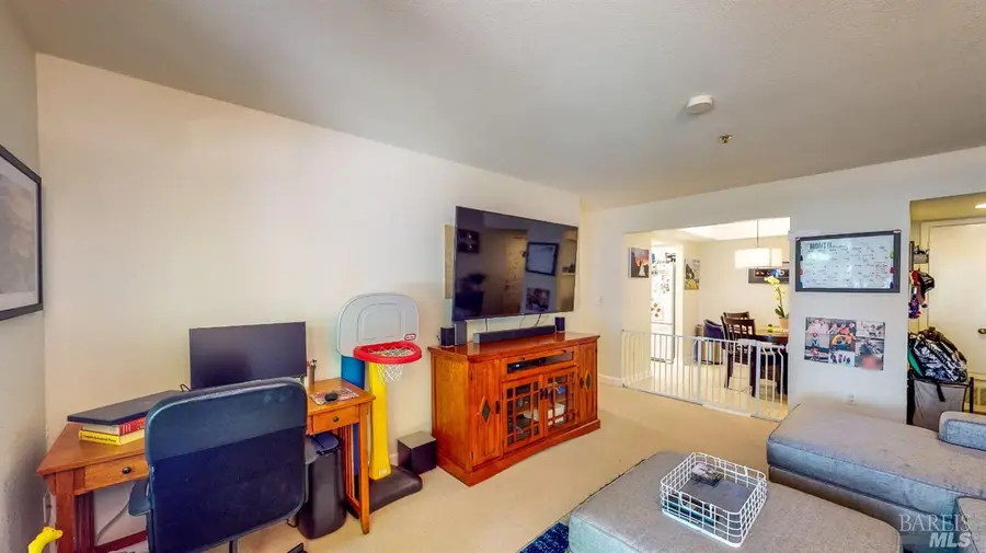 282 Sandpiper Court, Novato, CA 94949 - #2