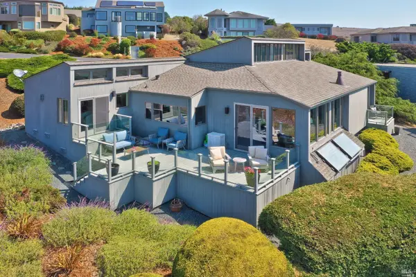 1583 Sea Way, Bodega Bay, CA 94923