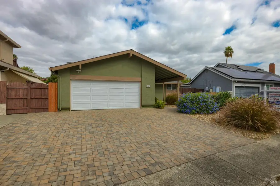 107 Normandy Drive, Vacaville, CA 95687 - #2