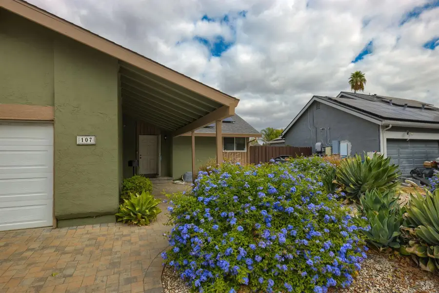 107 Normandy Drive, Vacaville, CA 95687 - #3