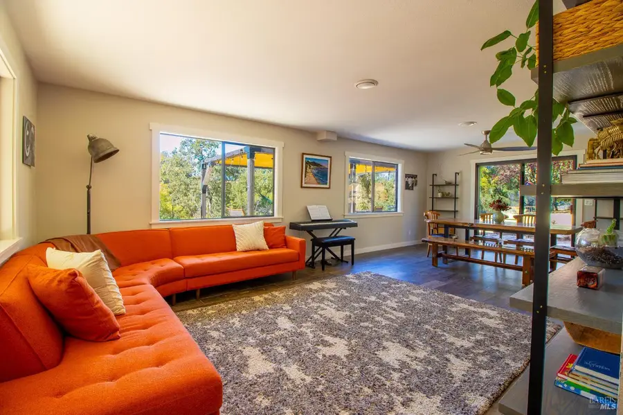 2110 Road B, Redwood Valley, CA 95470 - #3