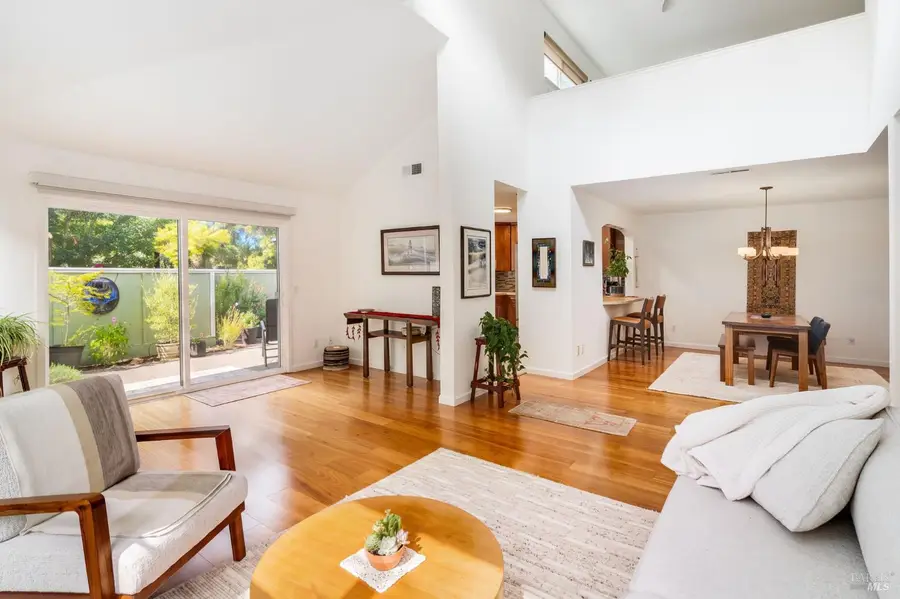 2328 Lakeview Drive, Santa Rosa, CA 95405 - #3
