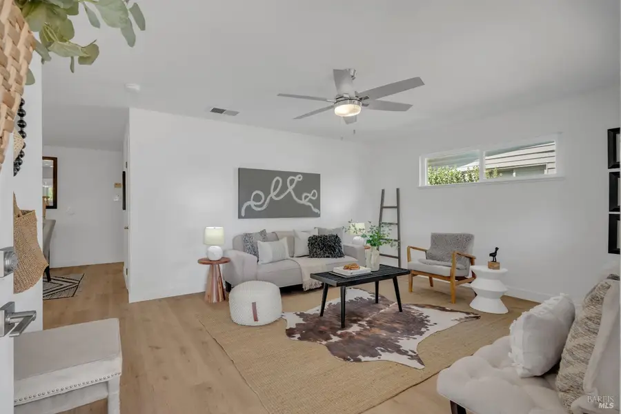 360 Markham Avenue, Vacaville, CA 95688 - #2