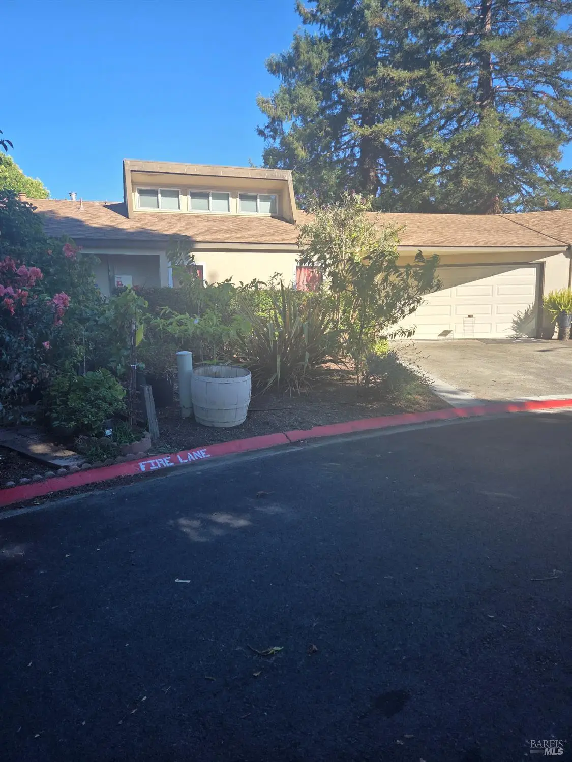 938 W 9th Street, Santa Rosa, CA 95401 - #1