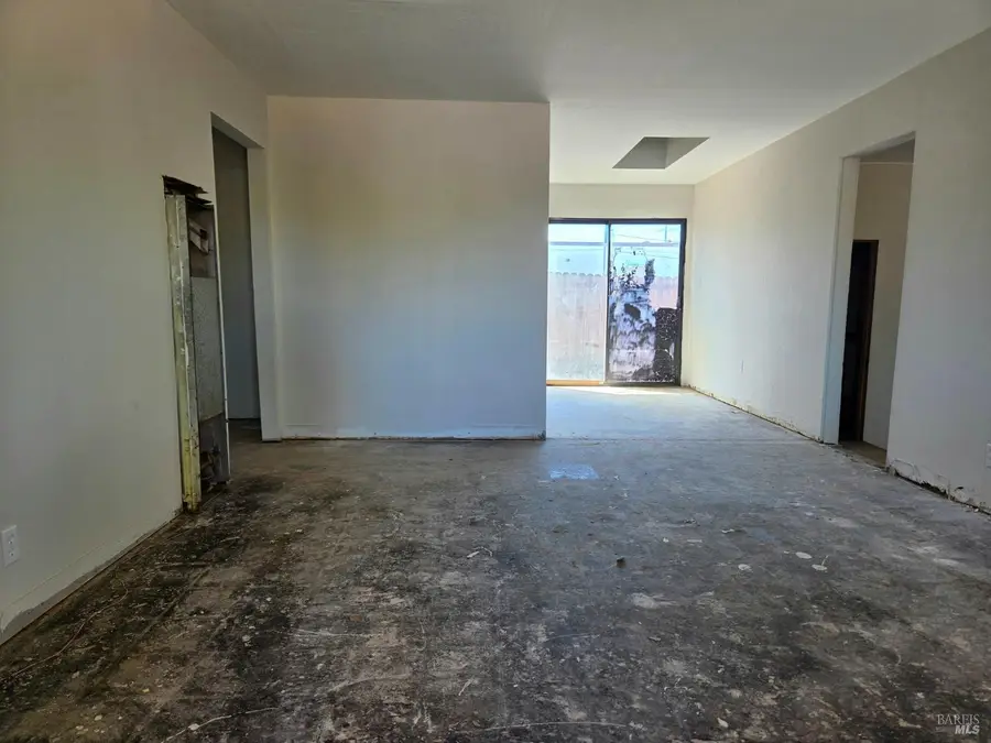2124 Beard Court, Vacaville, CA 95688 - #3