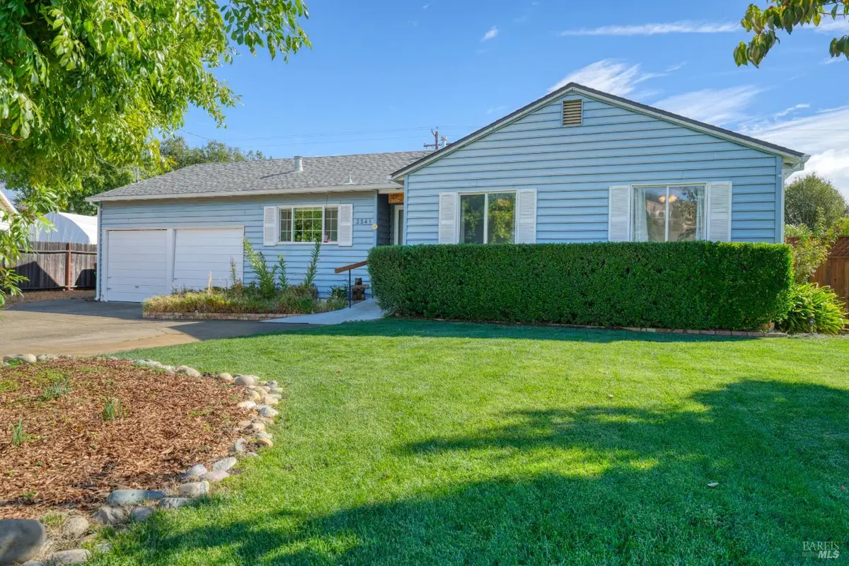 3541 Leland Lane, Ukiah, CA 95482 - #1