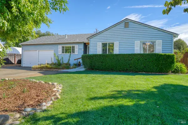 3541 Leland Lane, Ukiah, CA 95482