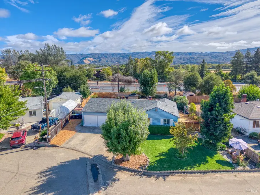 3541 Leland Lane, Ukiah, CA 95482 - #3