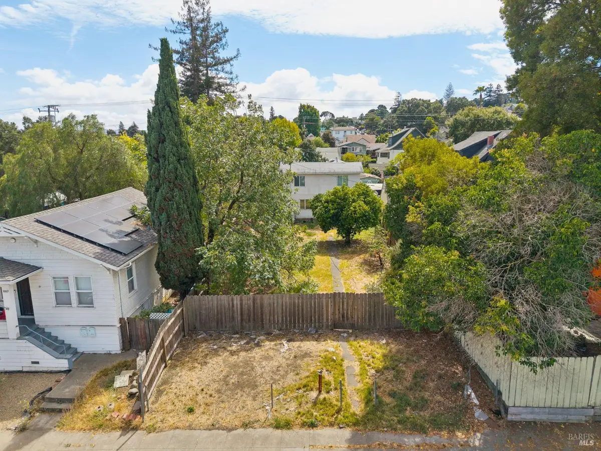 1011 Louisiana Street, Vallejo, CA 94590 - #1