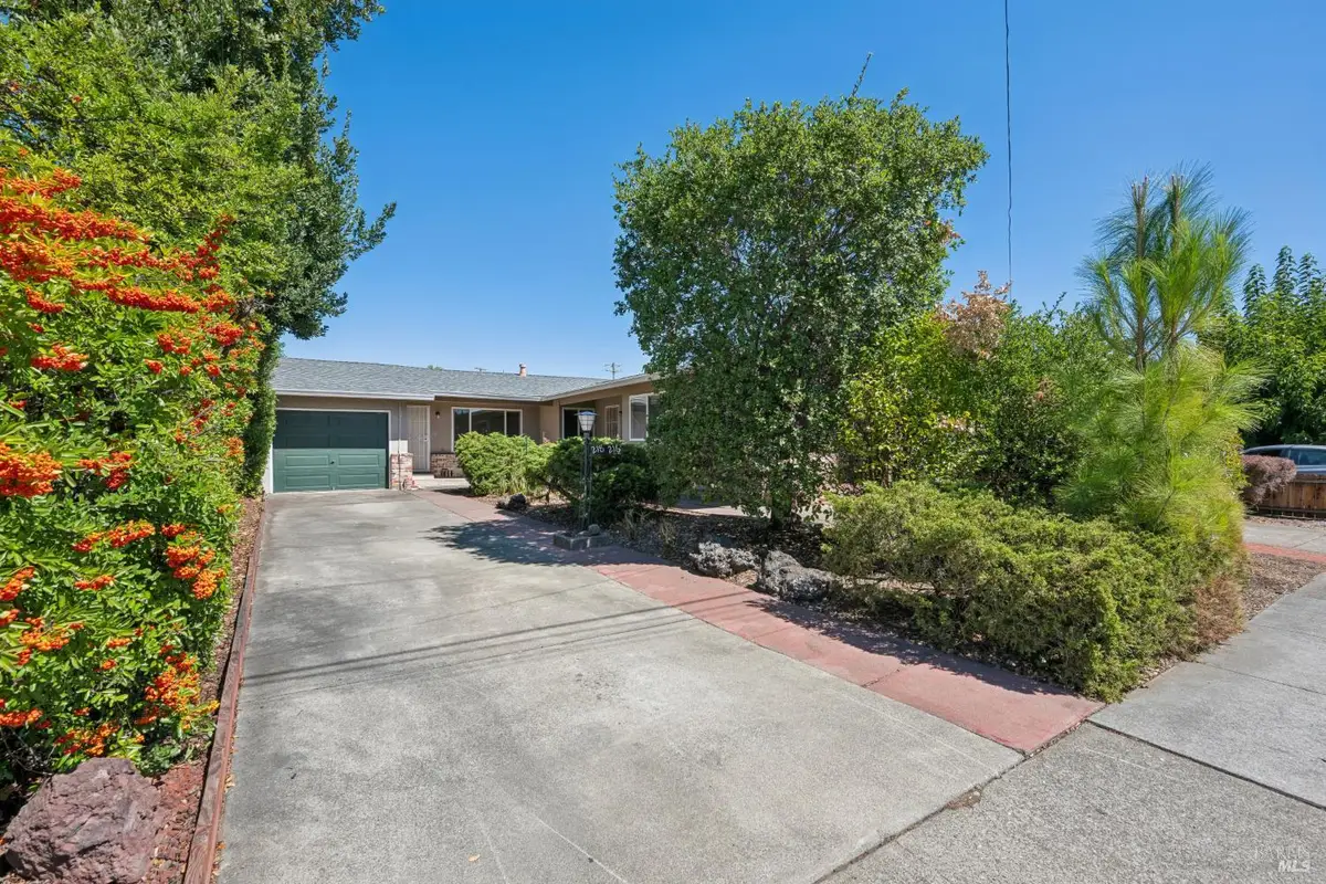 216 Andrieux Street, Sonoma, CA 95476 - #1