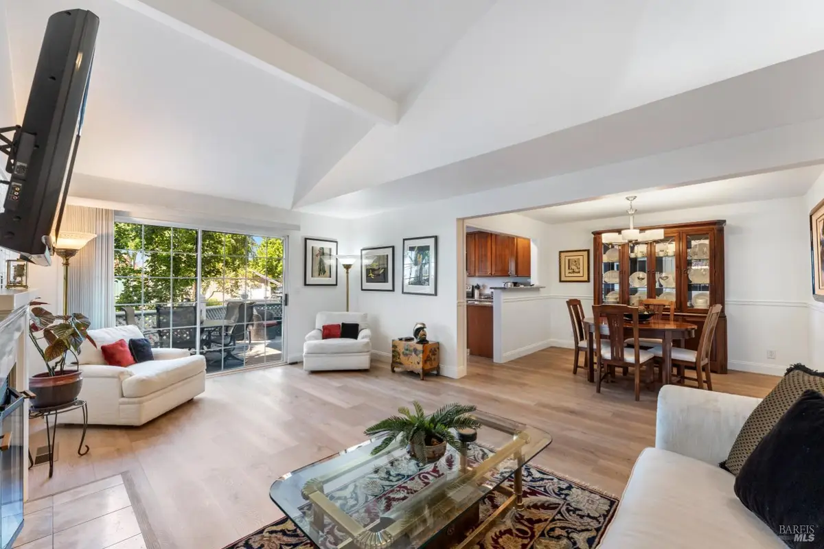 377 E 2nd Street, Benicia, CA 94510 - #1