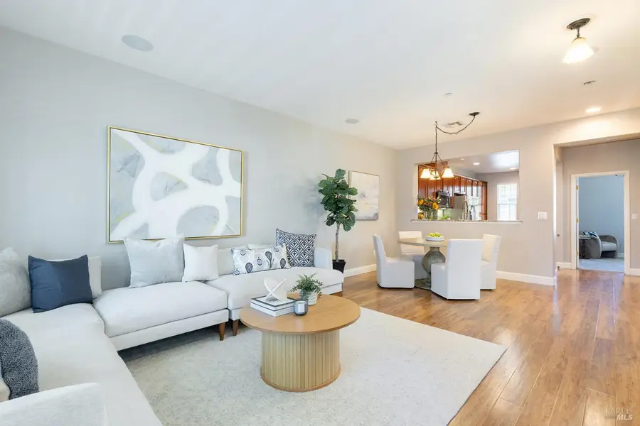 720 Wintergreen Court, Napa, CA 94559 - #2