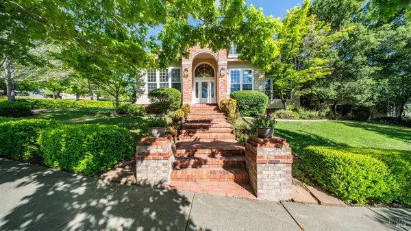 4742 Livingstone Place, Santa Rosa, CA 95405