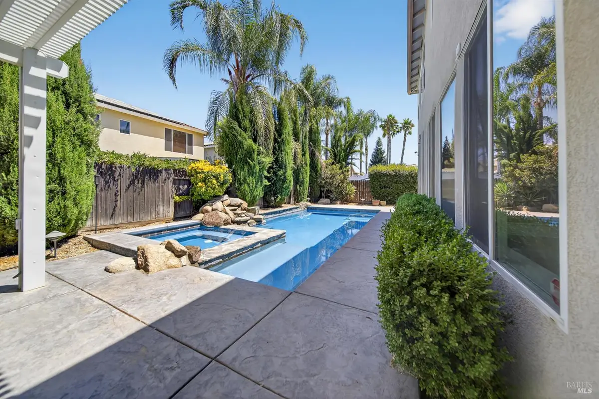 3034 W Clinton Court, Visalia, CA 93291 - #1