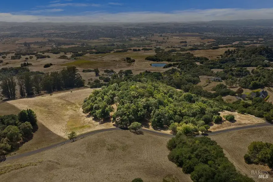 4663 Hillsborough Drive, Petaluma, CA 94954 - #2