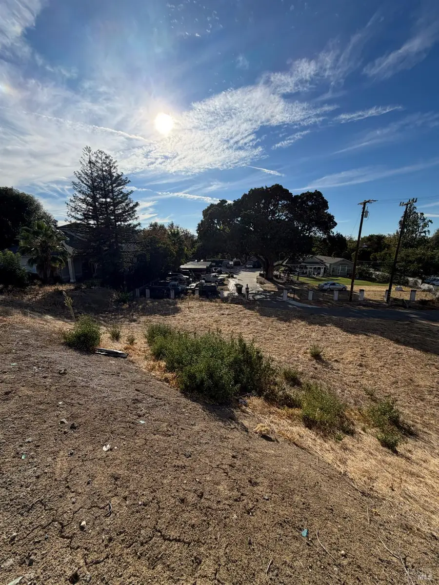 2719 Holly Court, Antioch, CA 94509 - #3