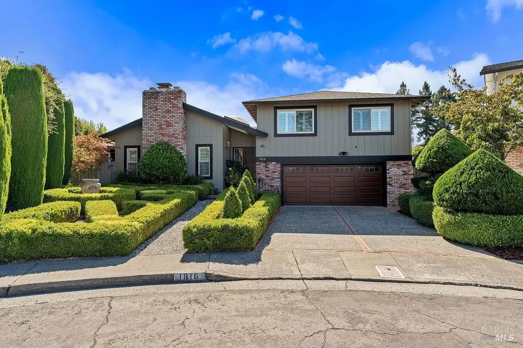 1816 Sherwood Circle, Santa Rosa, CA 95405 - #1