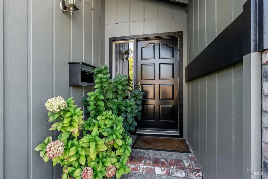 1816 Sherwood Circle, Santa Rosa, CA 95405 - #3