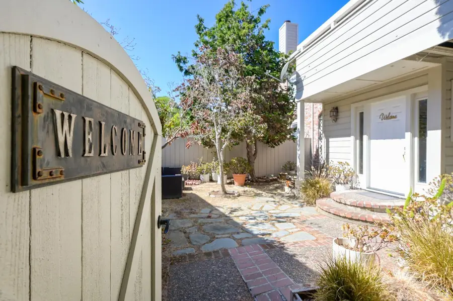 557 Biscayne Drive, San Rafael, CA 94901 - #2