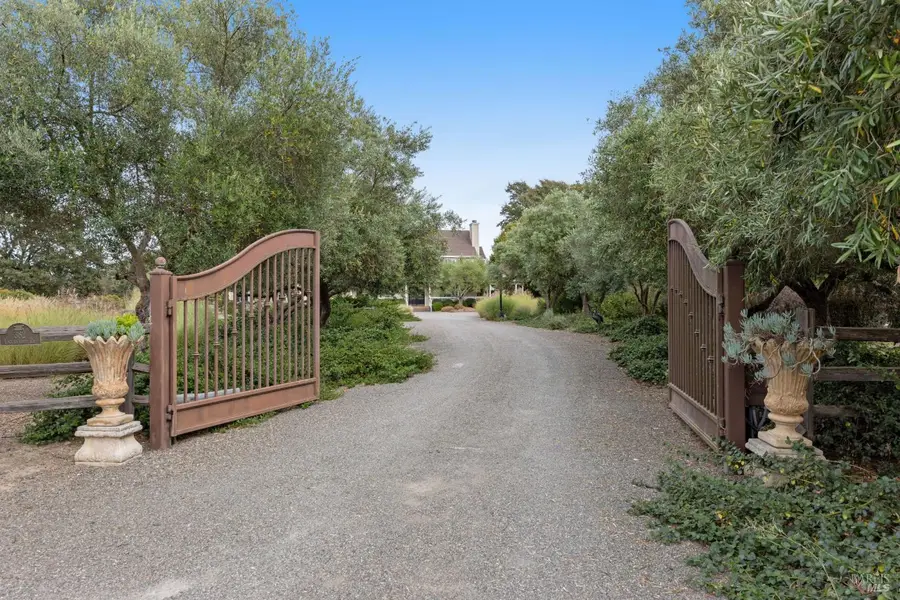 382 Laguna Vista Road, Santa Rosa, CA 95401 - #2