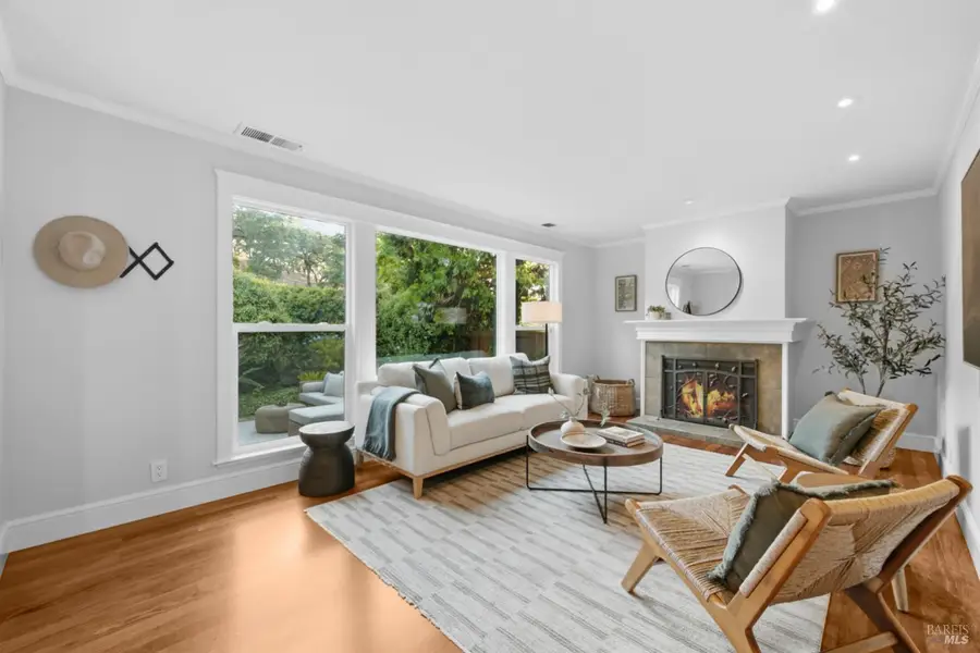 107 Baruna Court, Novato, CA 94945 - #3
