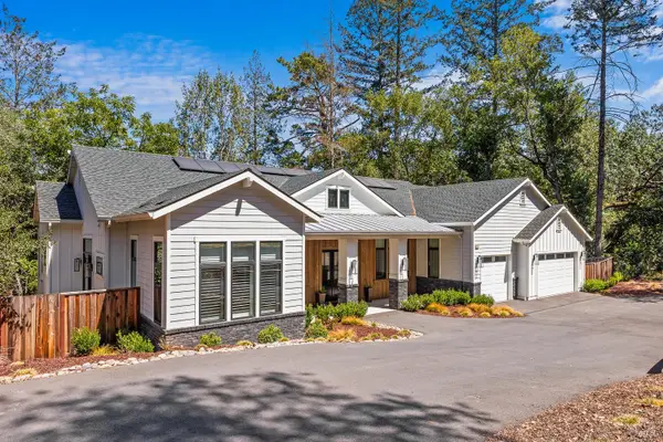 794 Los Olivos Road, Santa Rosa, CA 95404