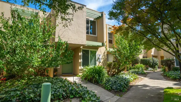 3026 Yulupa Avenue, Santa Rosa, CA 95405