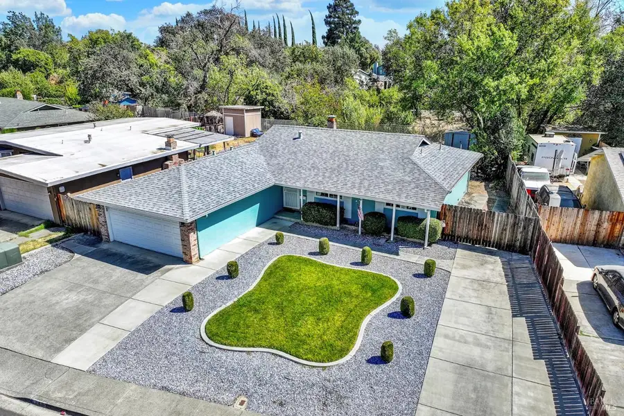 348 Adobe Drive, Vacaville, CA 95687 - #2