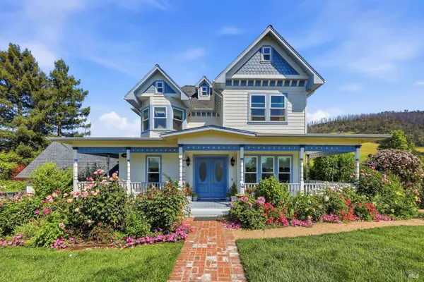 5755 Futura Way, Santa Rosa, CA 95409