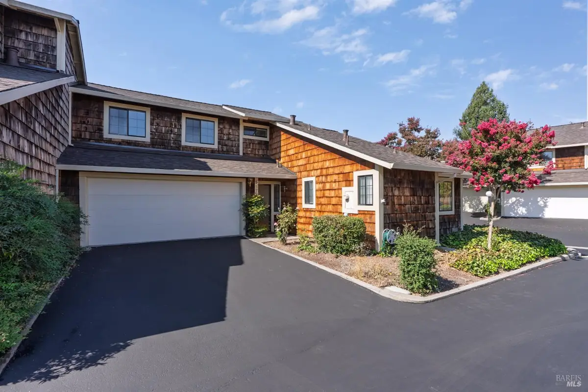 1725 Drake Court, Petaluma, CA 94954 - #1