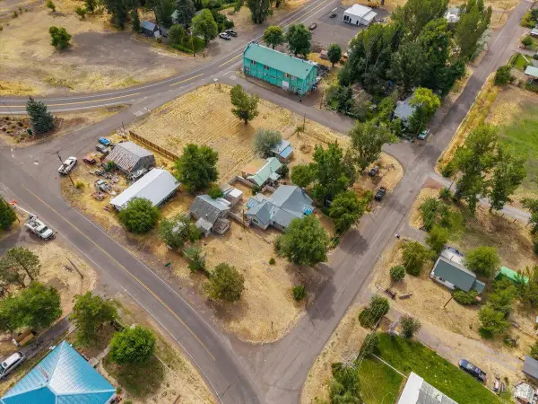 303 N Ash Street, Adin, CA 96006