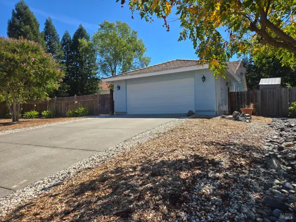 913 Granado Court, Windsor, CA 95492