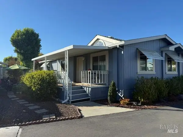 117 Oakwood Drive, Petaluma, CA 94954