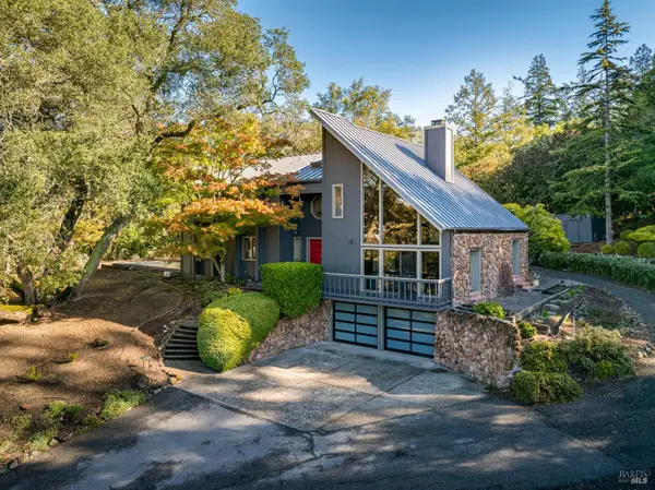 5025 Lichau Road, Penngrove, CA 94951
