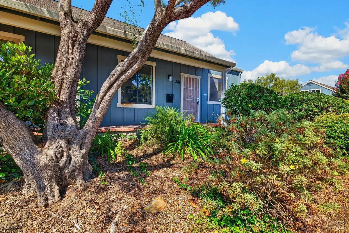 881 W Second Street, Sonoma, CA 95476 - #1