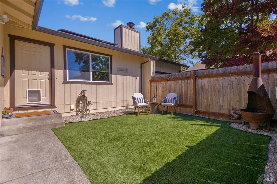 751 Agnew Place, Santa Rosa, CA 95401 - #2