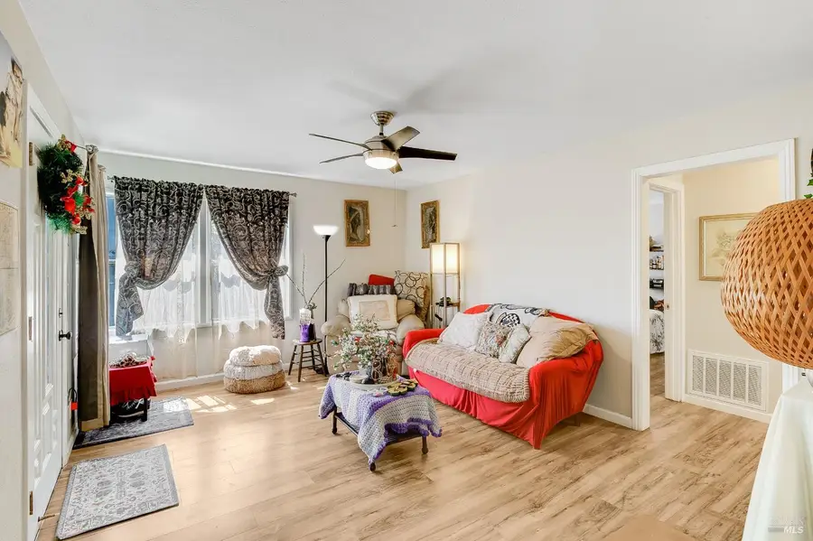 419 Annette Avenue, Vallejo, CA 94591 - #3