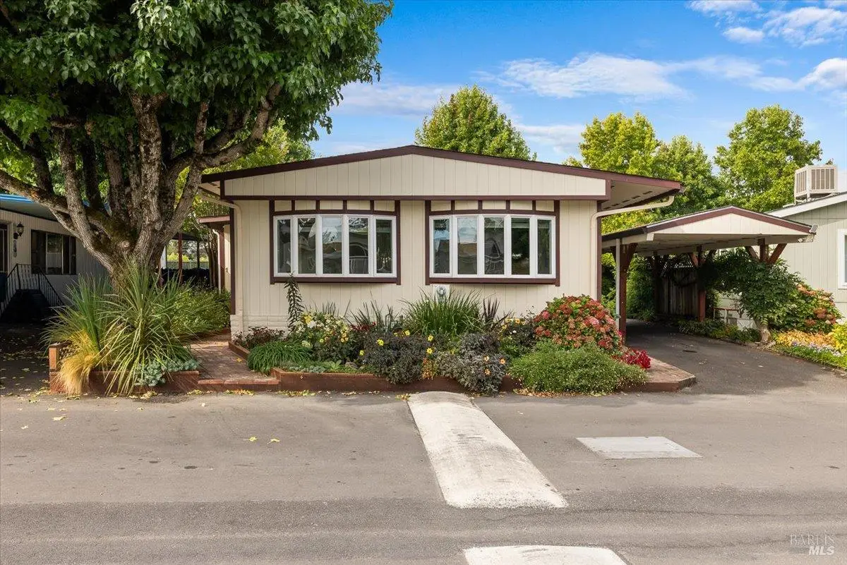 300 Stony Point Road #105, Petaluma, CA 94952 - #1