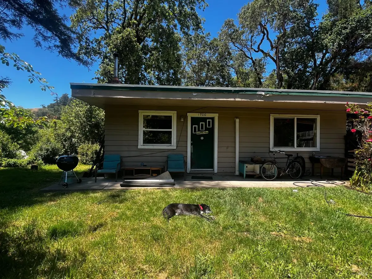 1700 Ca-20 Highway, Willits, CA 95490 - #1