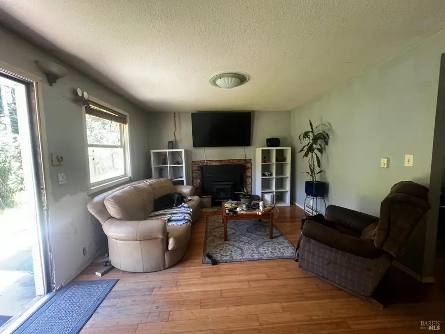 1700 Ca-20 Highway, Willits, CA 95490 - #2